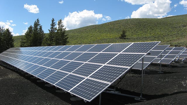 Ultimate guide to choose the best xcv solar panel.